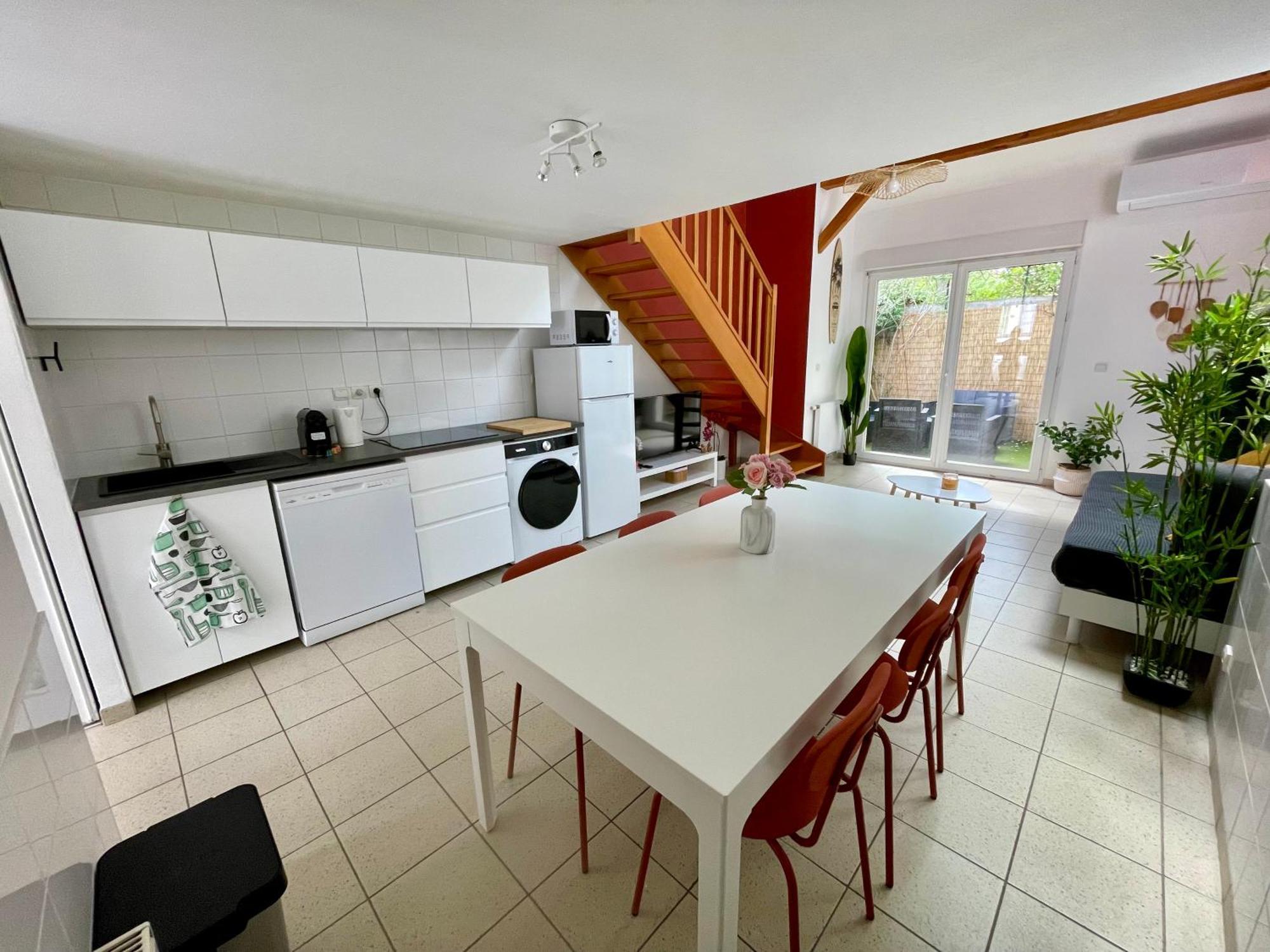 Bngo I Maison Terracotta I Jardin, Garage, 3 Chambres, 9 Personnes Hébergement de vacances